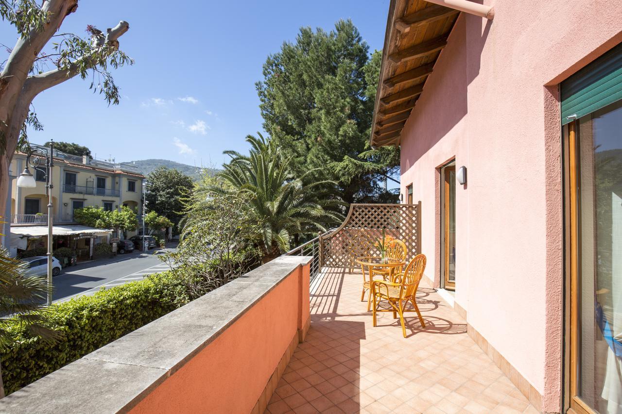 Villa Rosa سورينتو المظهر الخارجي الصورة